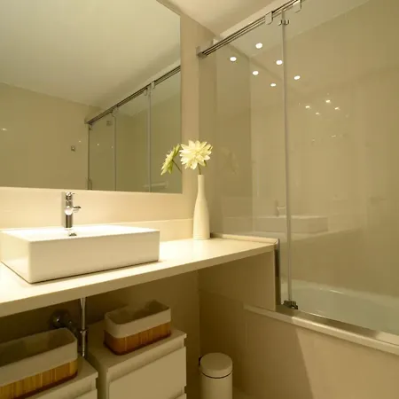 The In Estartit Has 3 Bedrooms *